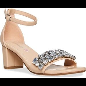 Nude STEVE MADDEN Embellished Ankle Strap Block Heel Sandal 6M